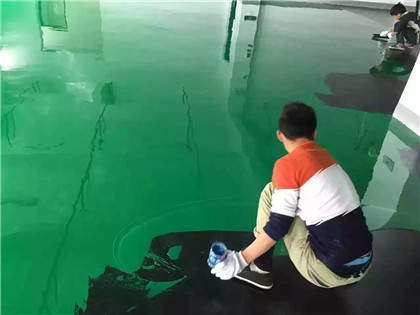 栖霞下面给你一份环氧地坪漆施工的完整流程